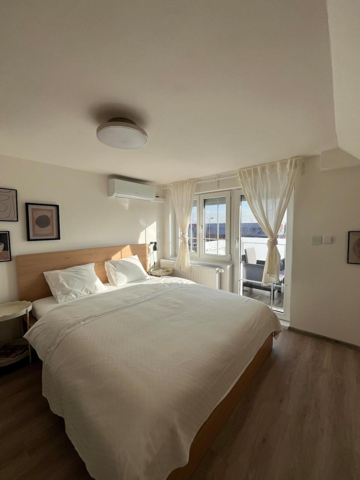Spacious 4-story With Sauna & Garden Prague