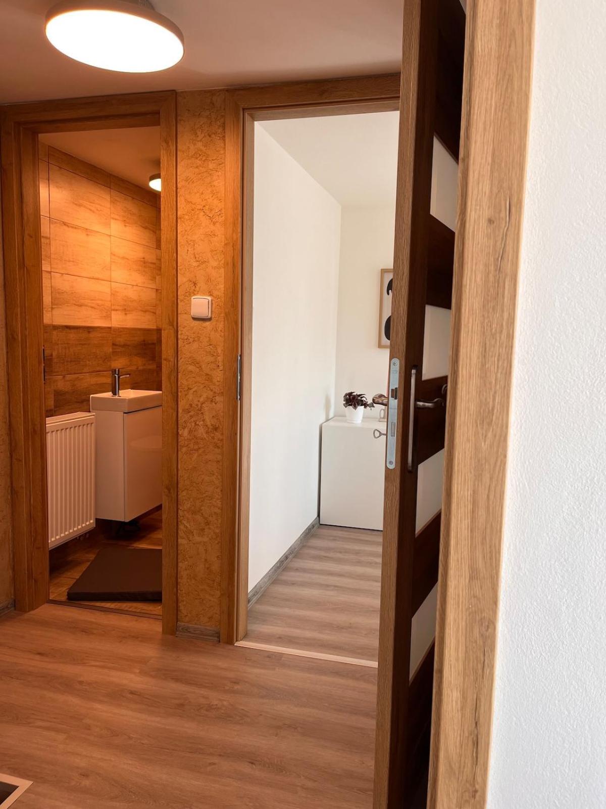 Spacious 4-story With Sauna & Garden Prague
